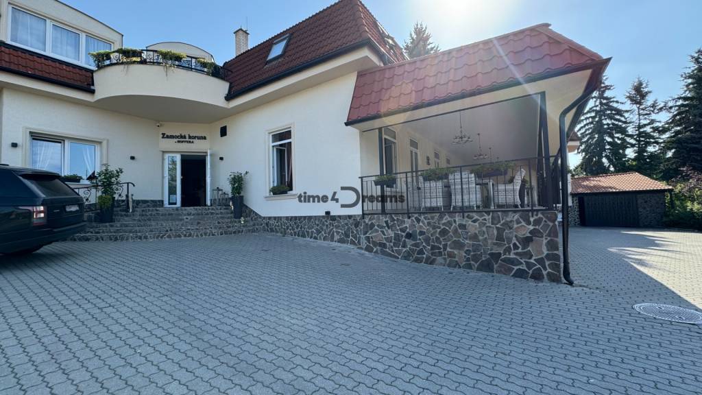 NA PREDAJ hotel s reštauráciou