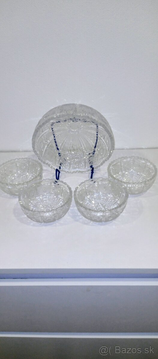 výrobky z brúseneho skla