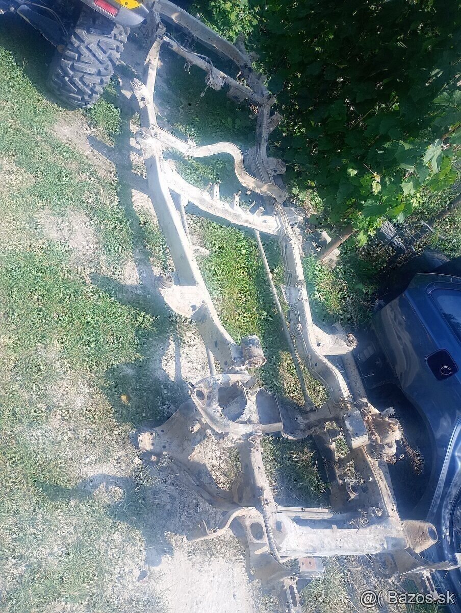 Šasy Mitsubishi L200