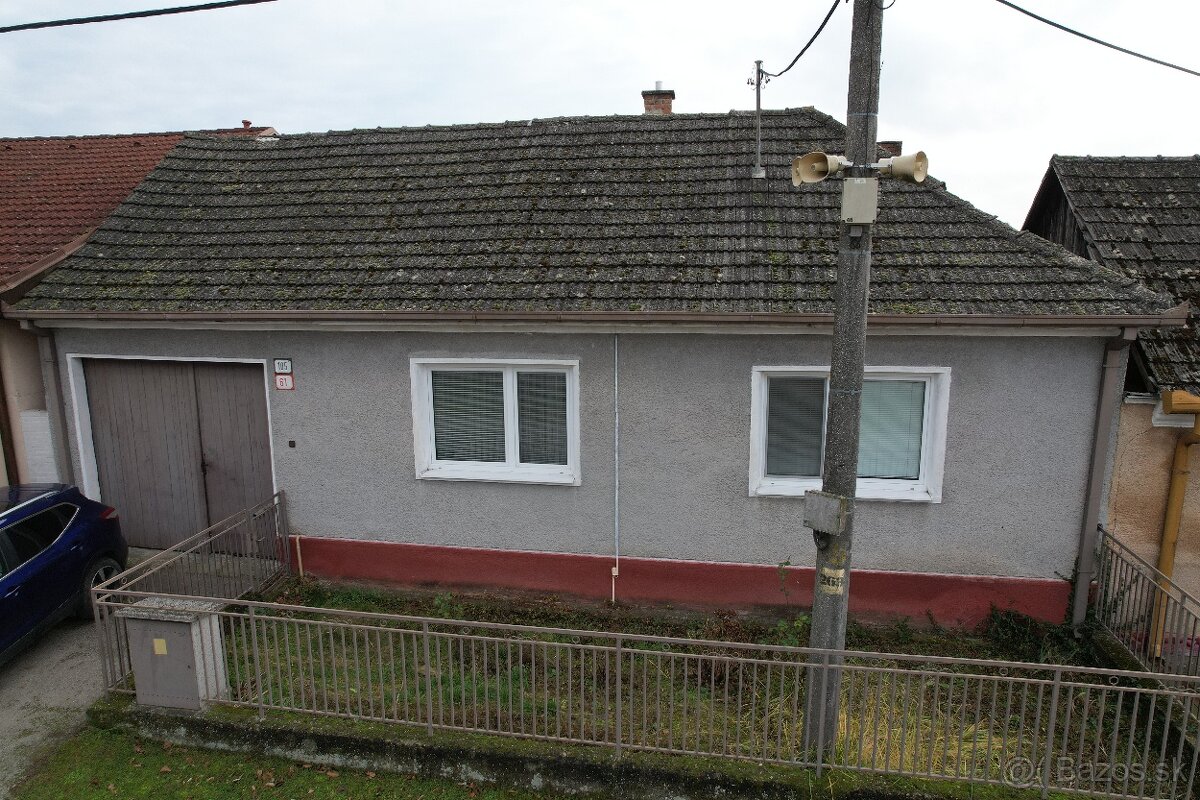 Rezervované. Na predaj ponúkame rodinný dom v Drahovciach
