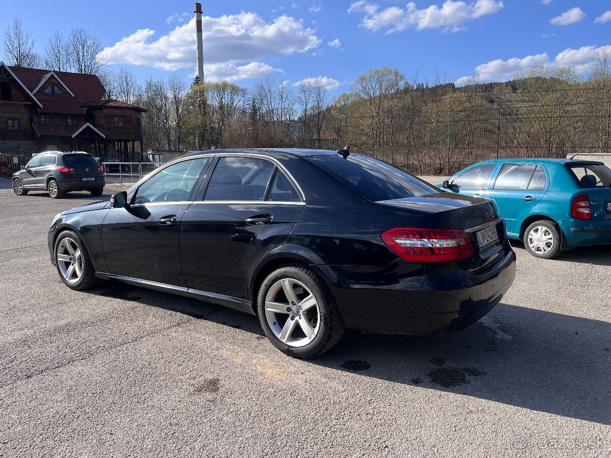 Predám Mercedes w212