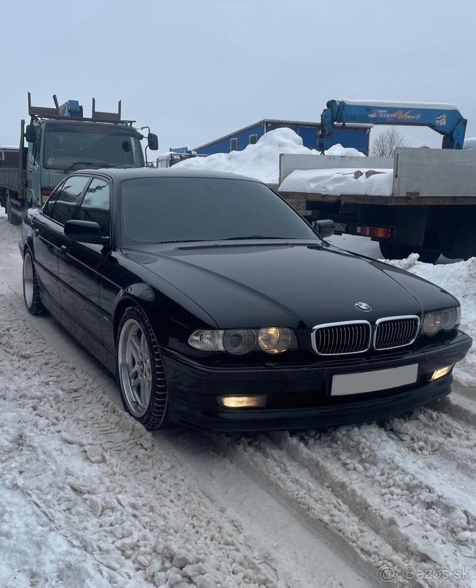 Kúpim BMW E38