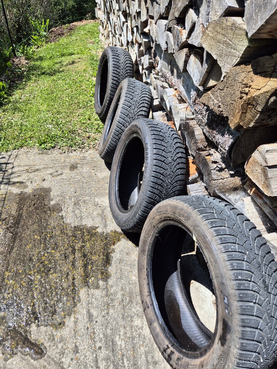 Zimné pneumatiky 205/55 r16