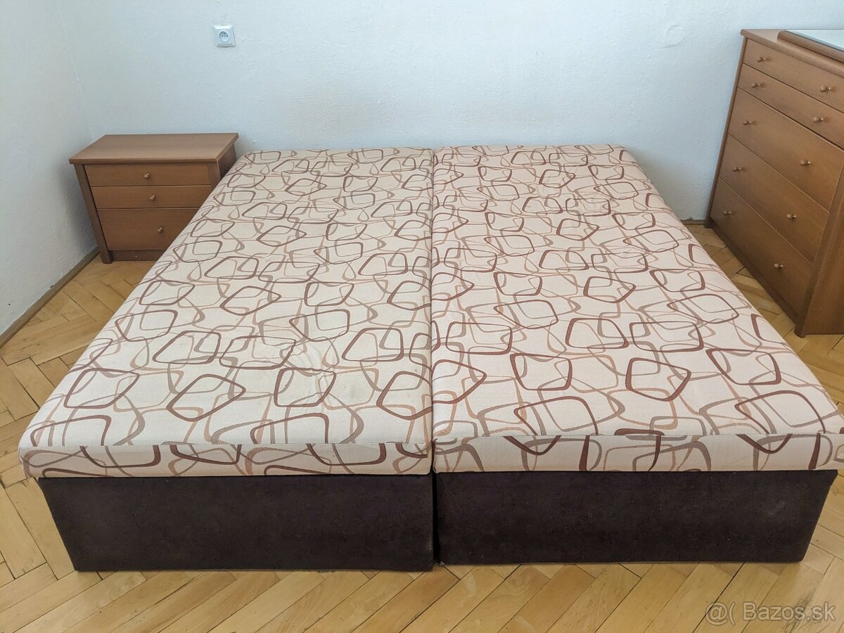REZERVOVANÉ; Válanda s úložným priestorom - 2ks