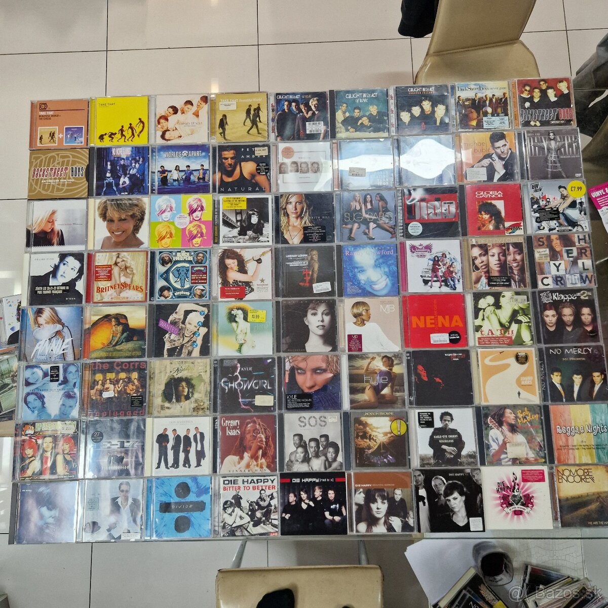 CD-čka...TAKE THAT,CAUGHT IN THE ACT,BACKSTREET BOYS....