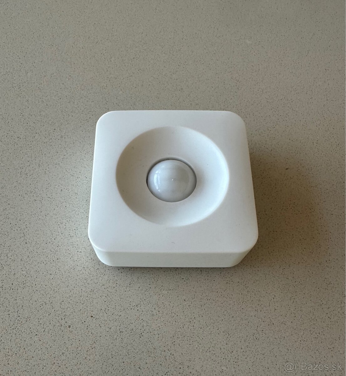 Pohybový senzor SmartThings (ZigBee)