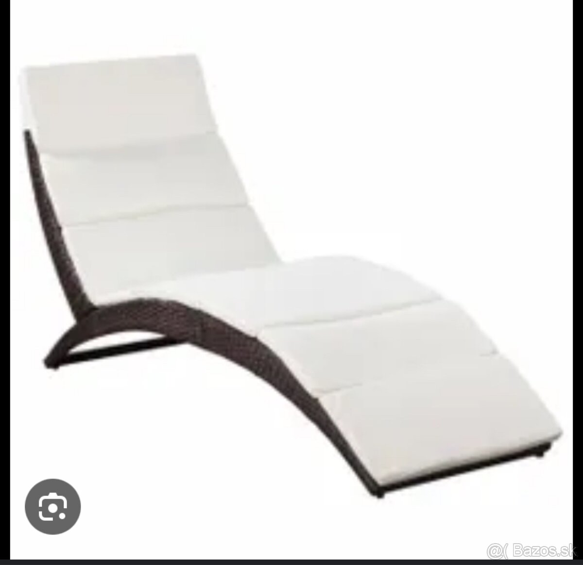 Ratanové záhradné lehátko