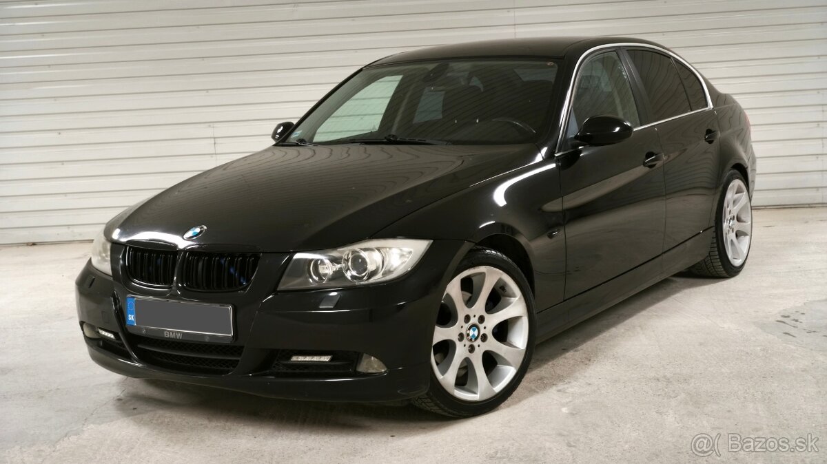 Bmw e90 325i N52 manuál zadokolka r18
