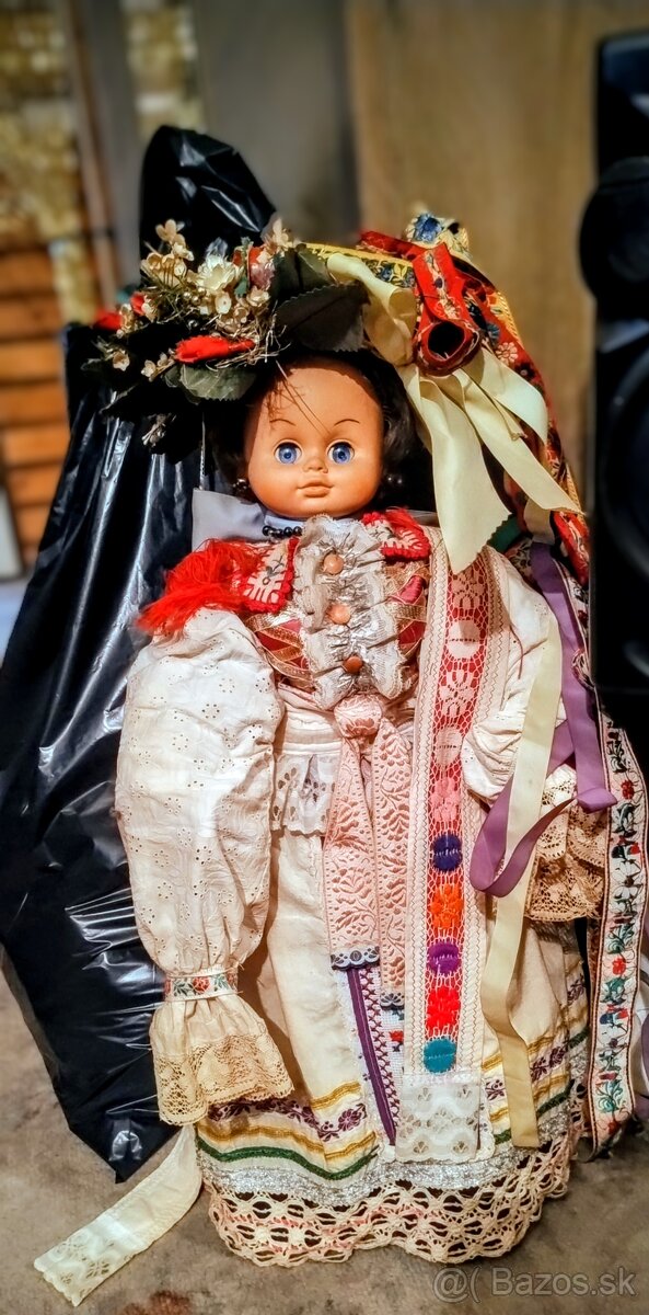 Bábika v kroji
