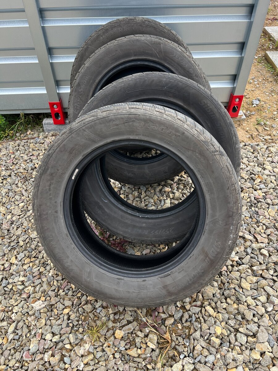 Zimné pneumatiky R18 255/55