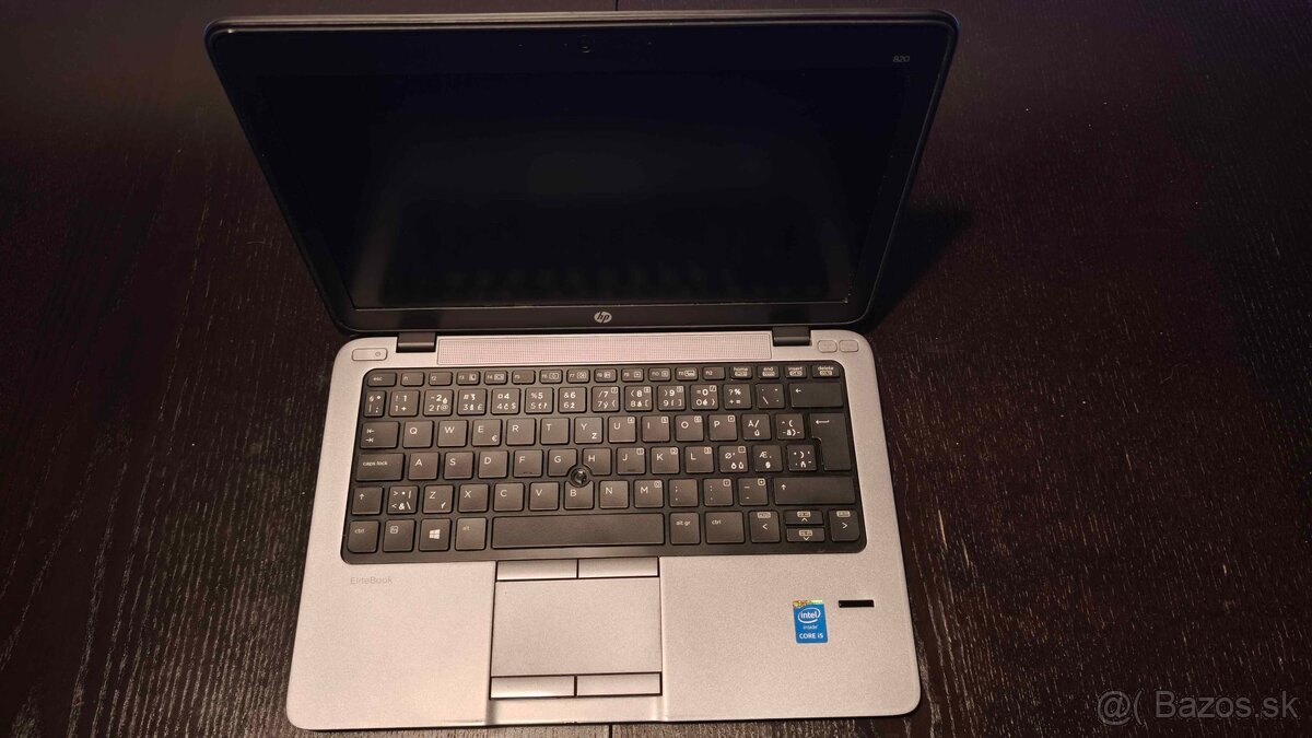 HP EliteBook 820 i5 8GB 256 SSD