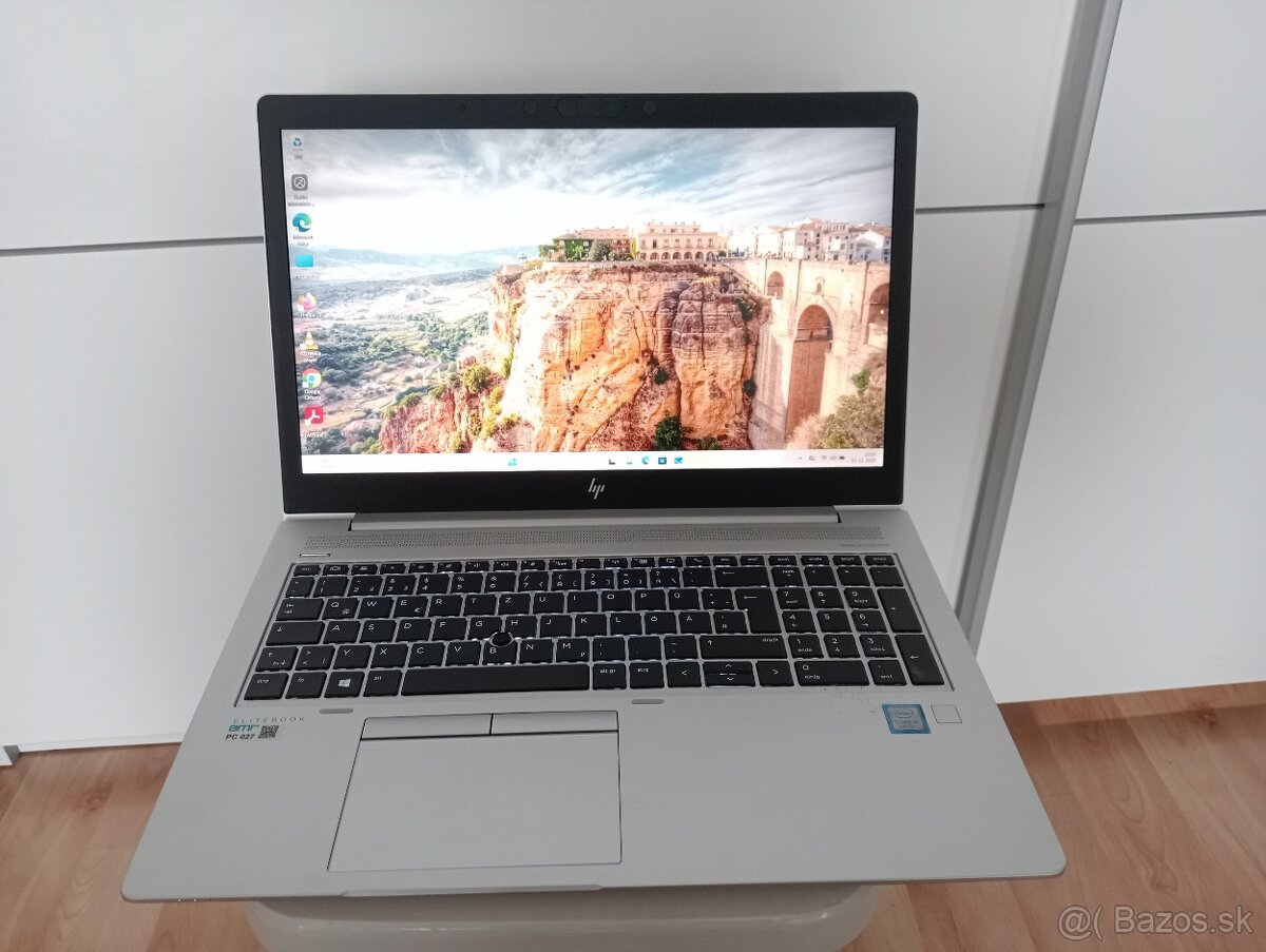 predám HP Elitebook 850 G5 , Intel Core i5 ,16gb ram , ssd