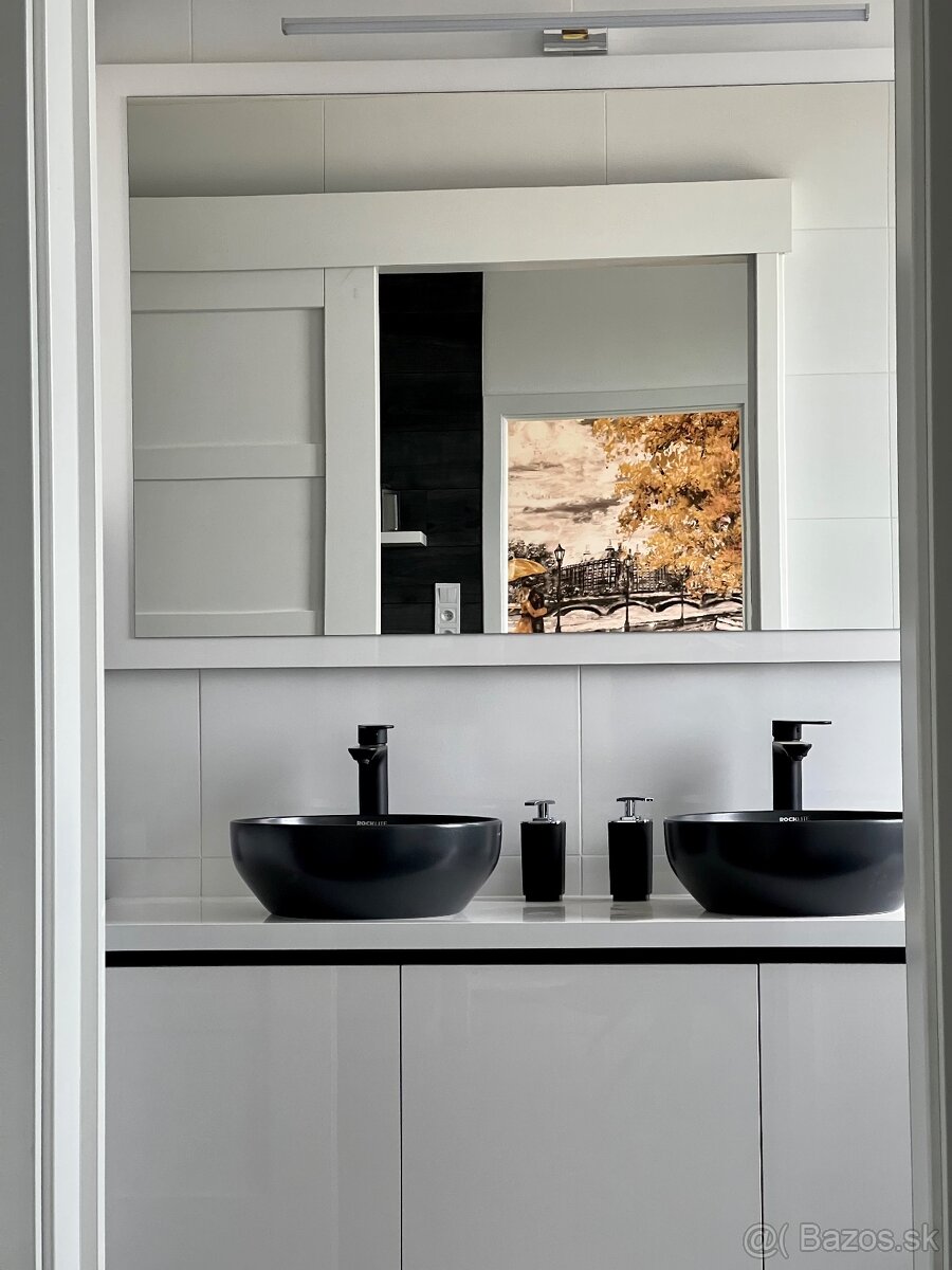 Predám 3 Izb byt v centre mesta Nové Zámky