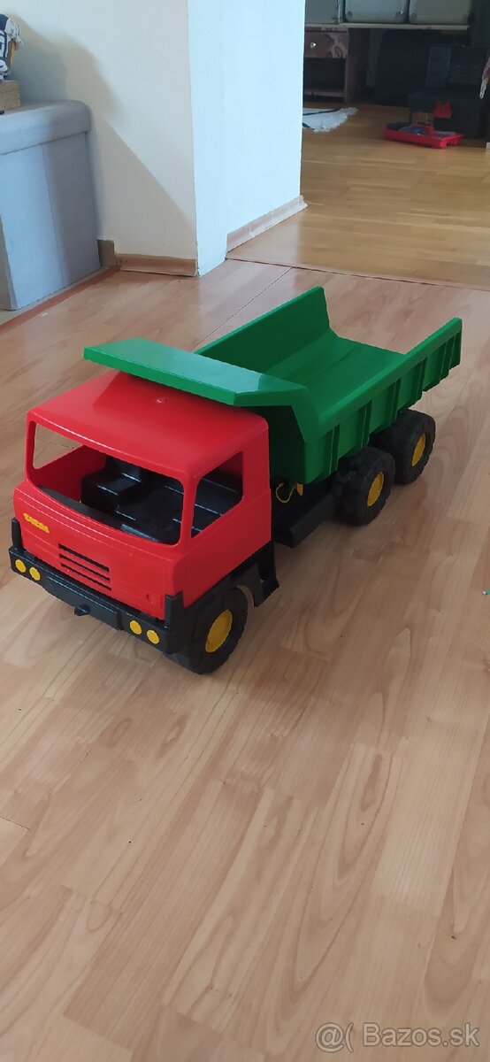 Prodam Tatra T815