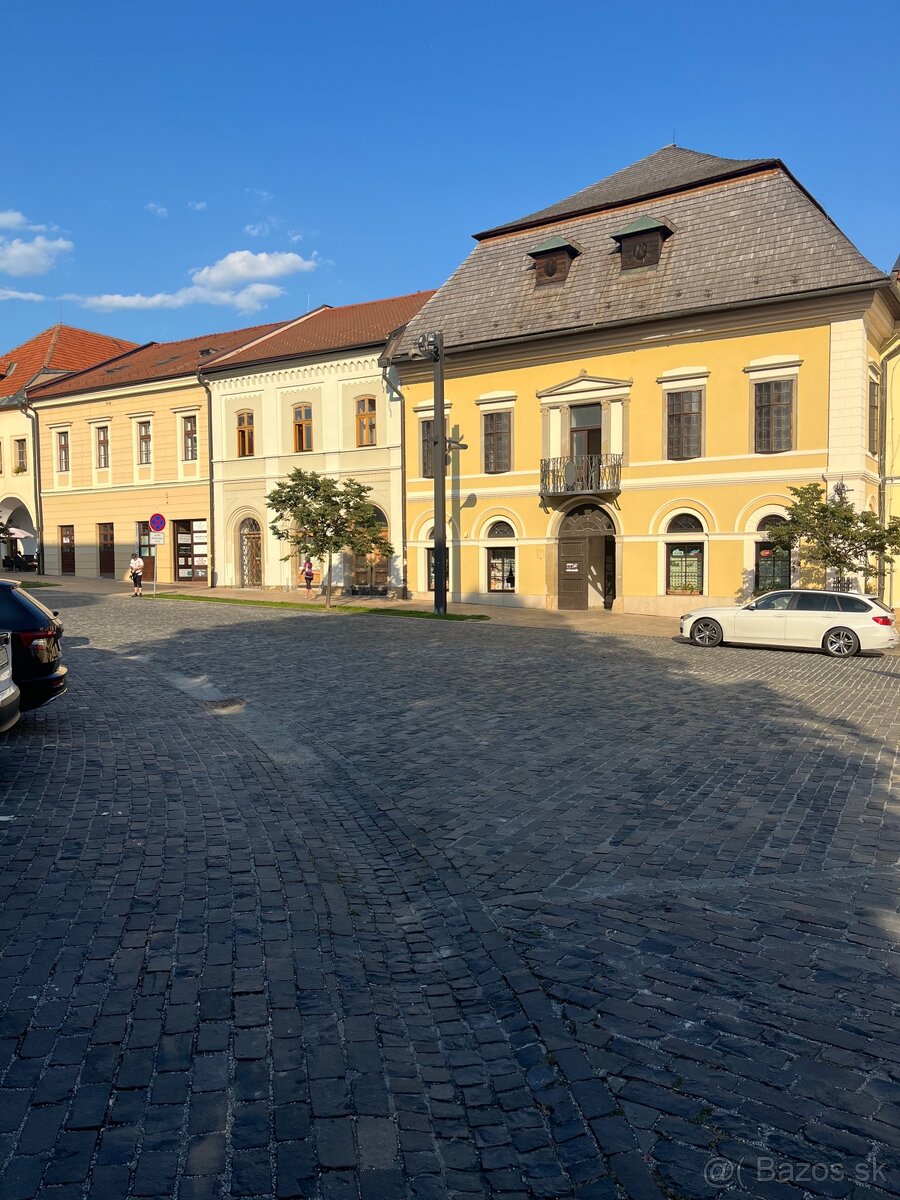 Ponuka práce