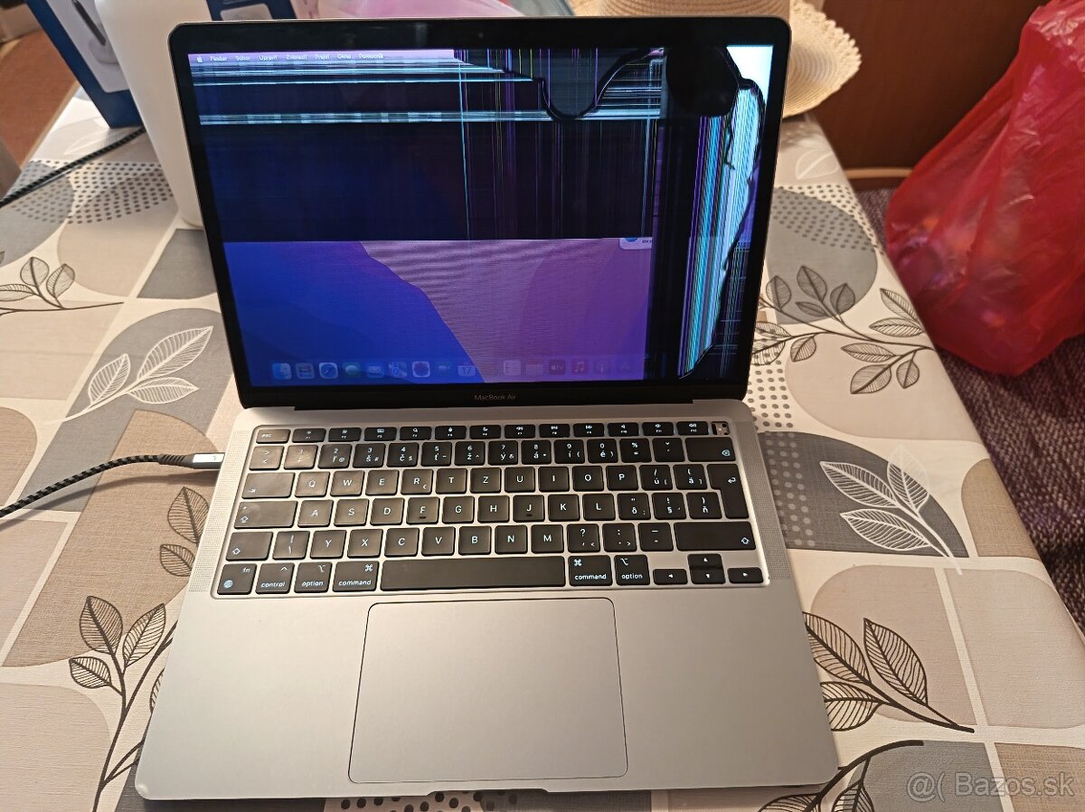 MacBook Air M1 2020, A2337