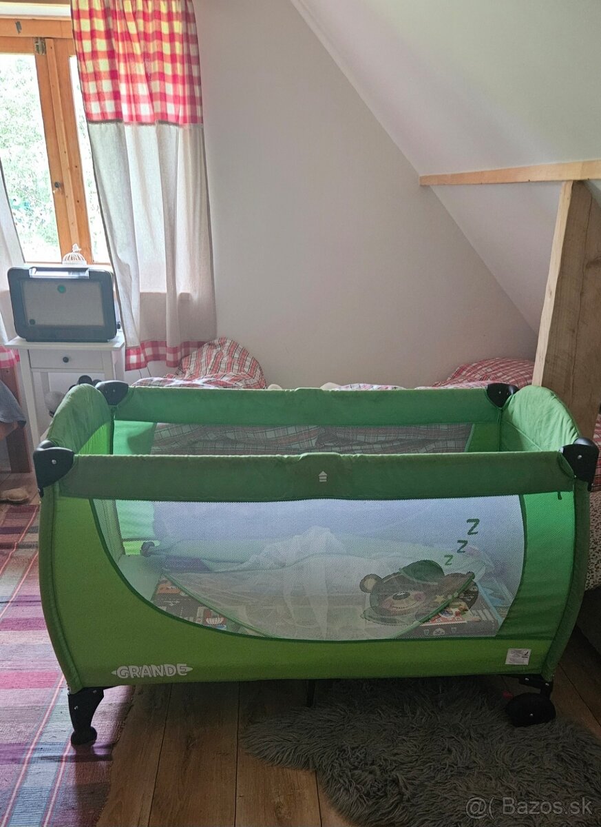Detska cestovná postielka