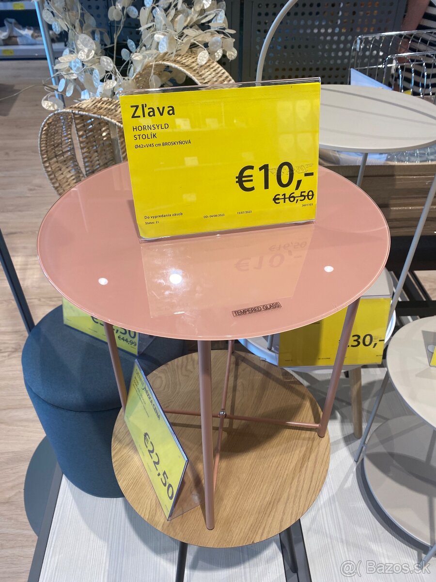 Konferenčný stolík Jysk