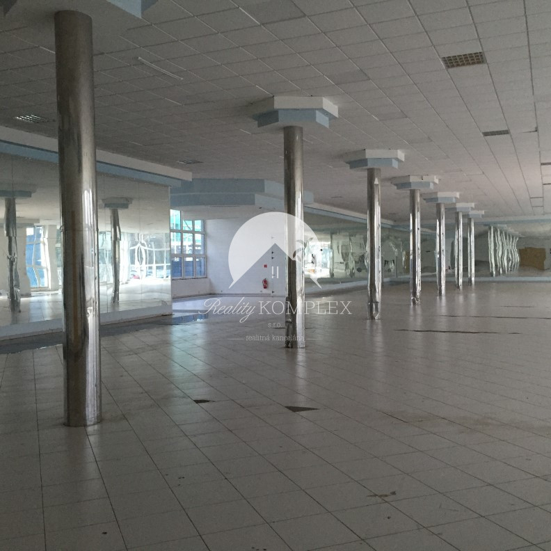 Reality KOMPLEX s.r.o. Vám ponúka do PRENÁJMU priestranné a