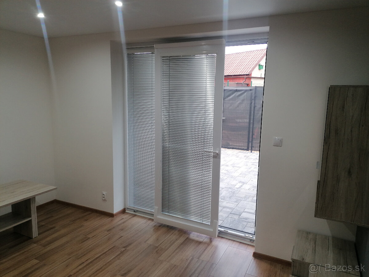 3 izbový byt s terasou , Prešov