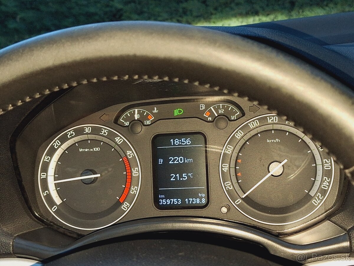 Skoda oktavia vsz