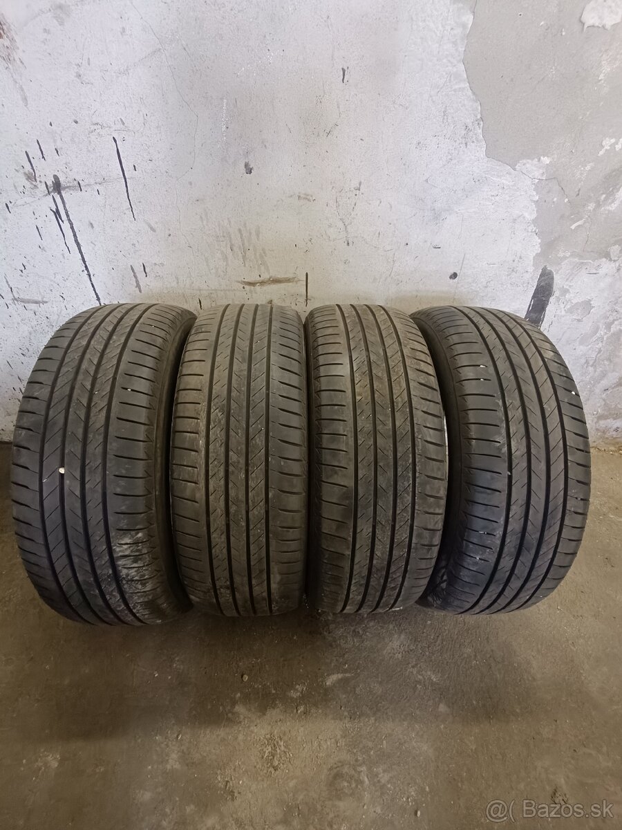 235/55R19 101V Bridgestone letná