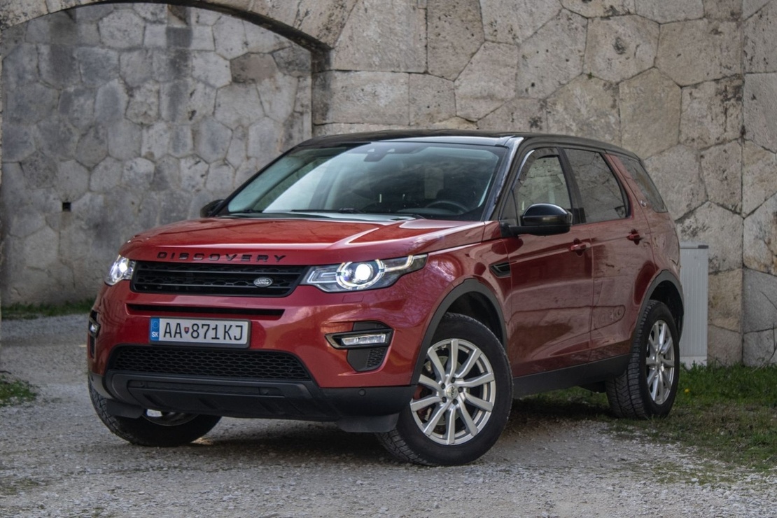 Land Rover Discovery Sport 2.0L TD4 HSE AT