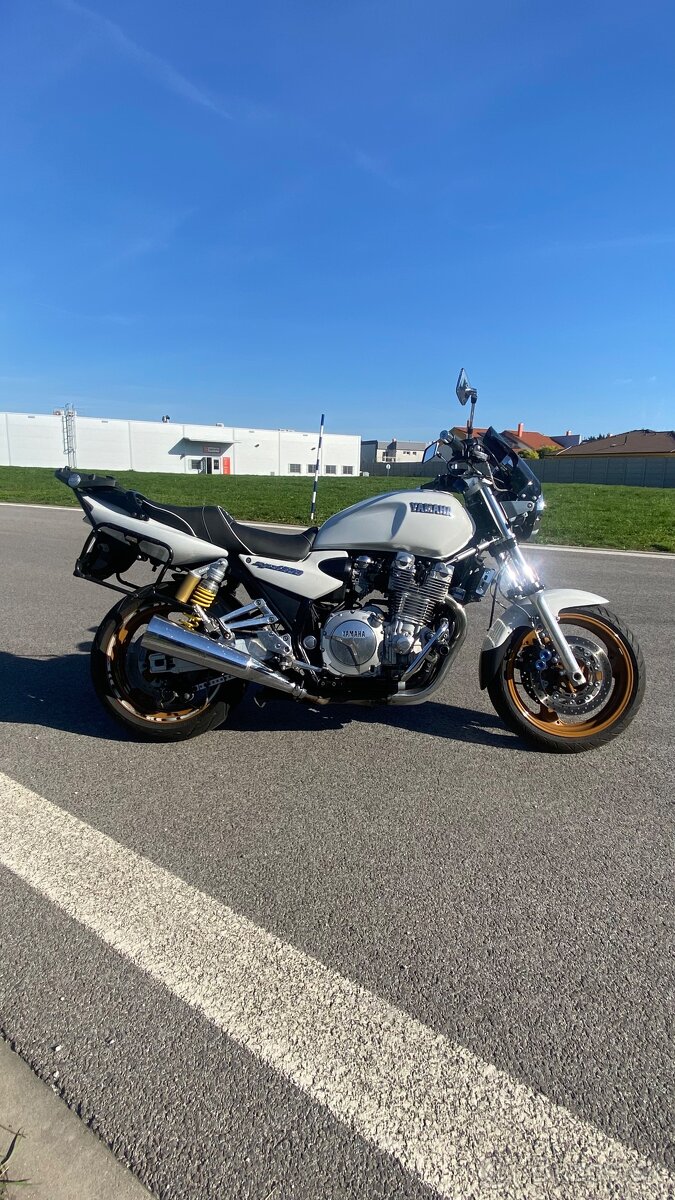 Predám Yamaha xjr1300