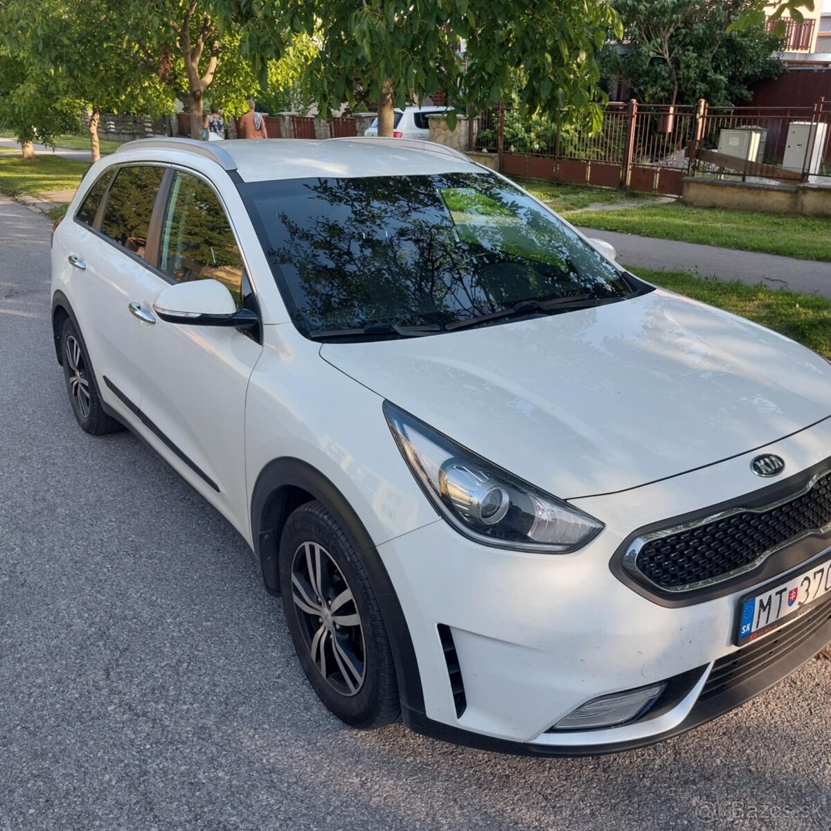 KIA Niro 1.6 GDi Plug-In Hybrid Gold