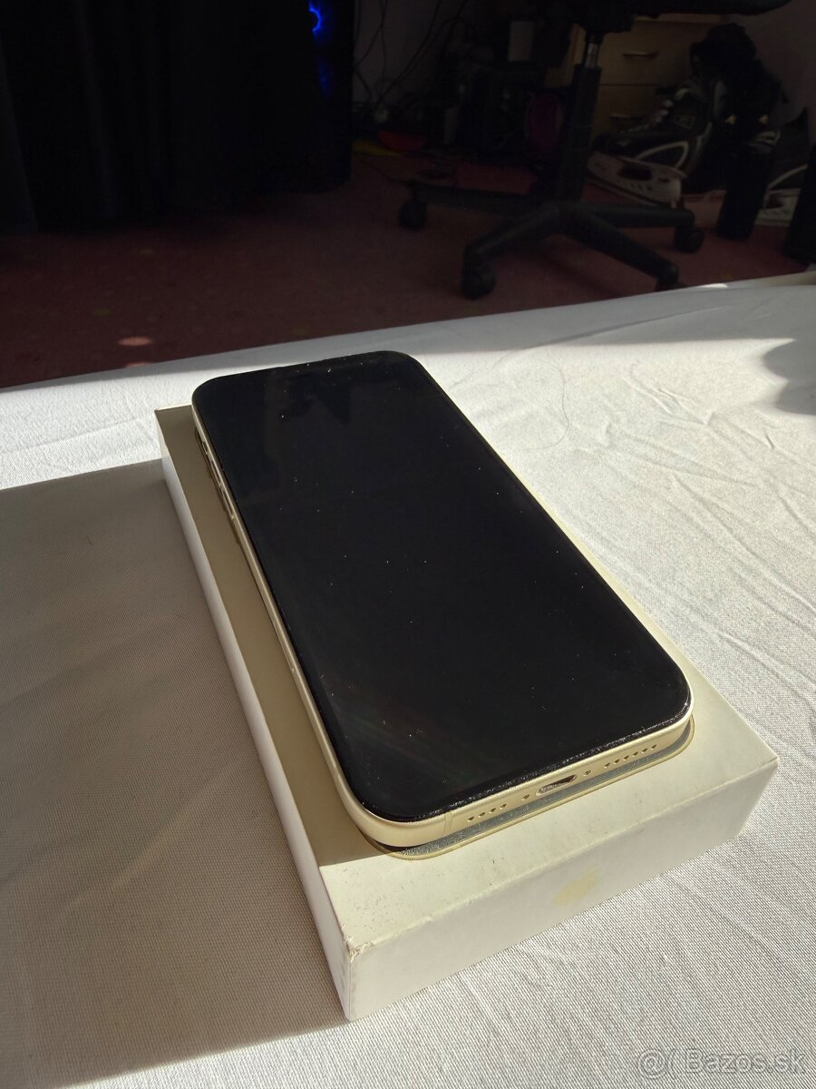 iPhone 15 Plus