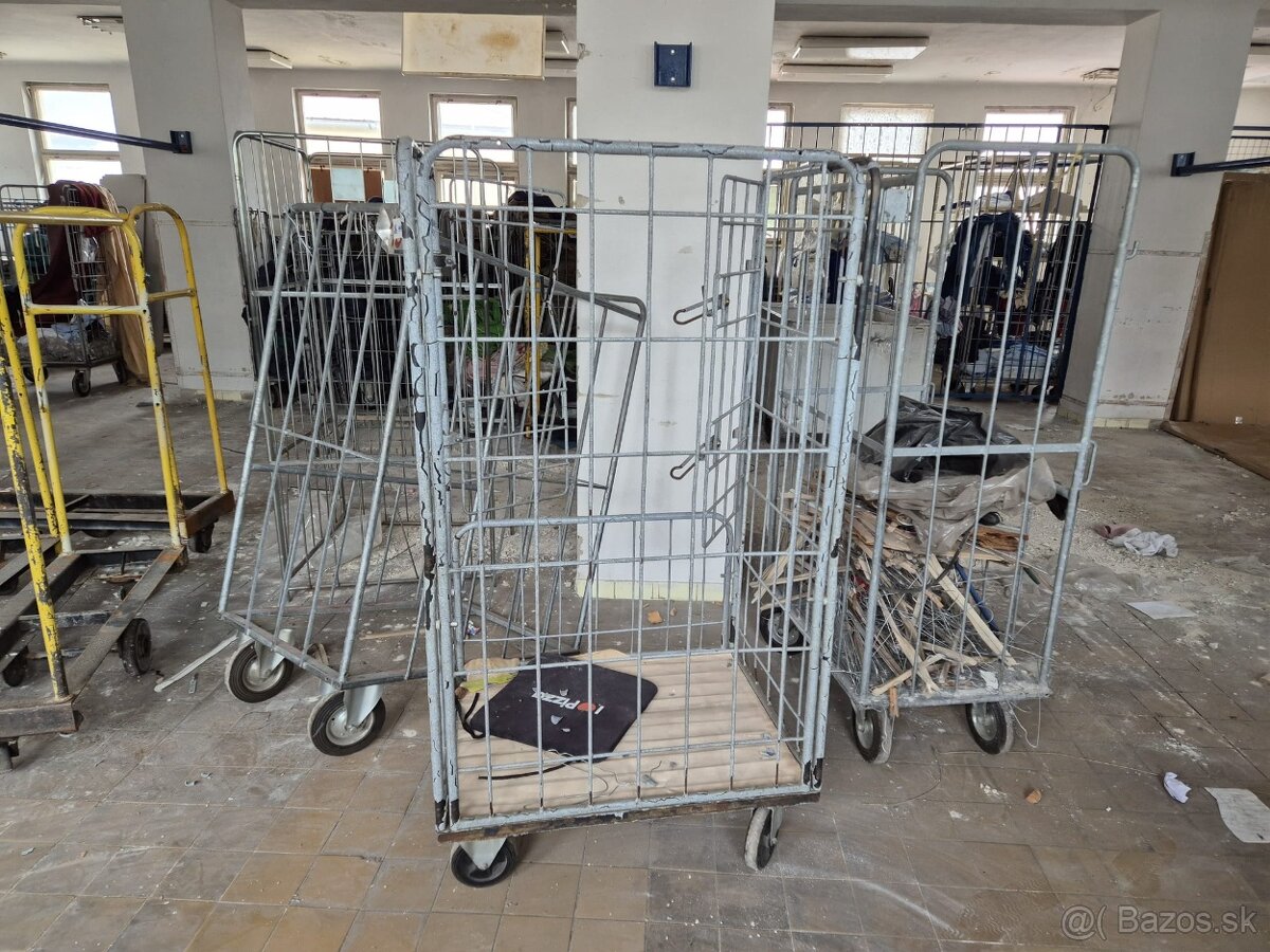 Vozíky na textil a zásielky Rollkontajner