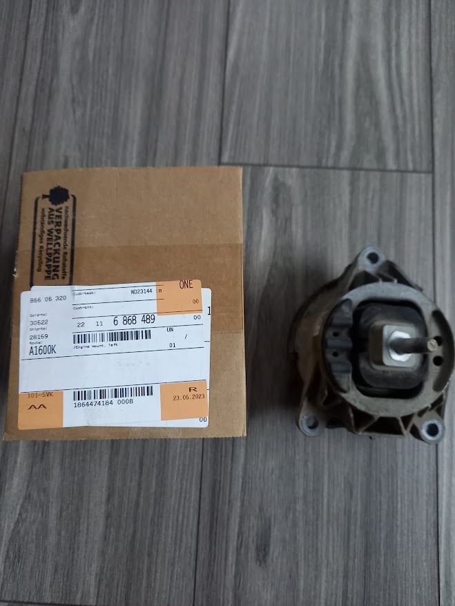 BMW X3, F25, F26 silentblok motora-ORIGINÁL