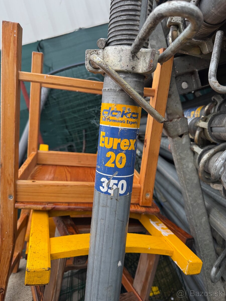 Stojky DOKA Eurex 20 350 – 600 ks podpier + 15 ks košov