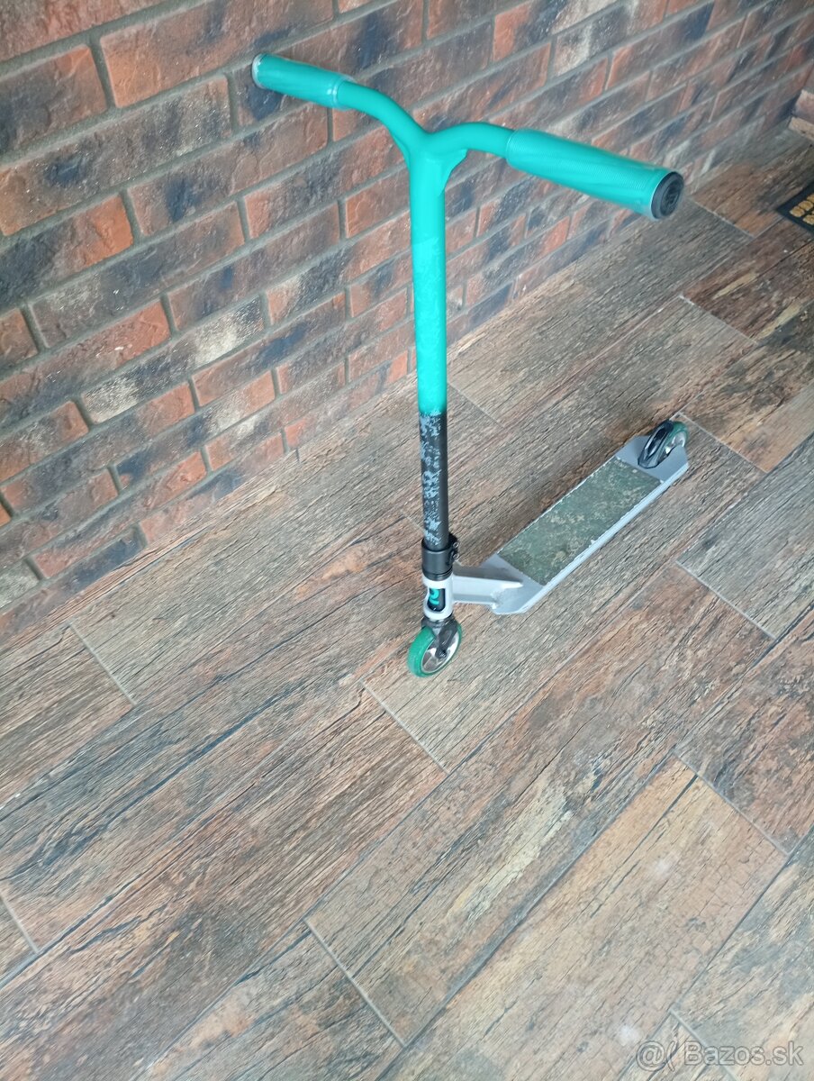 Freestyle kolobežka mf520