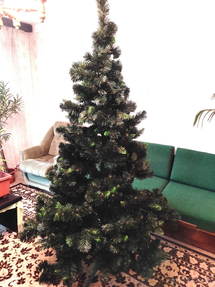 VIANOČNÝ STROMČEK