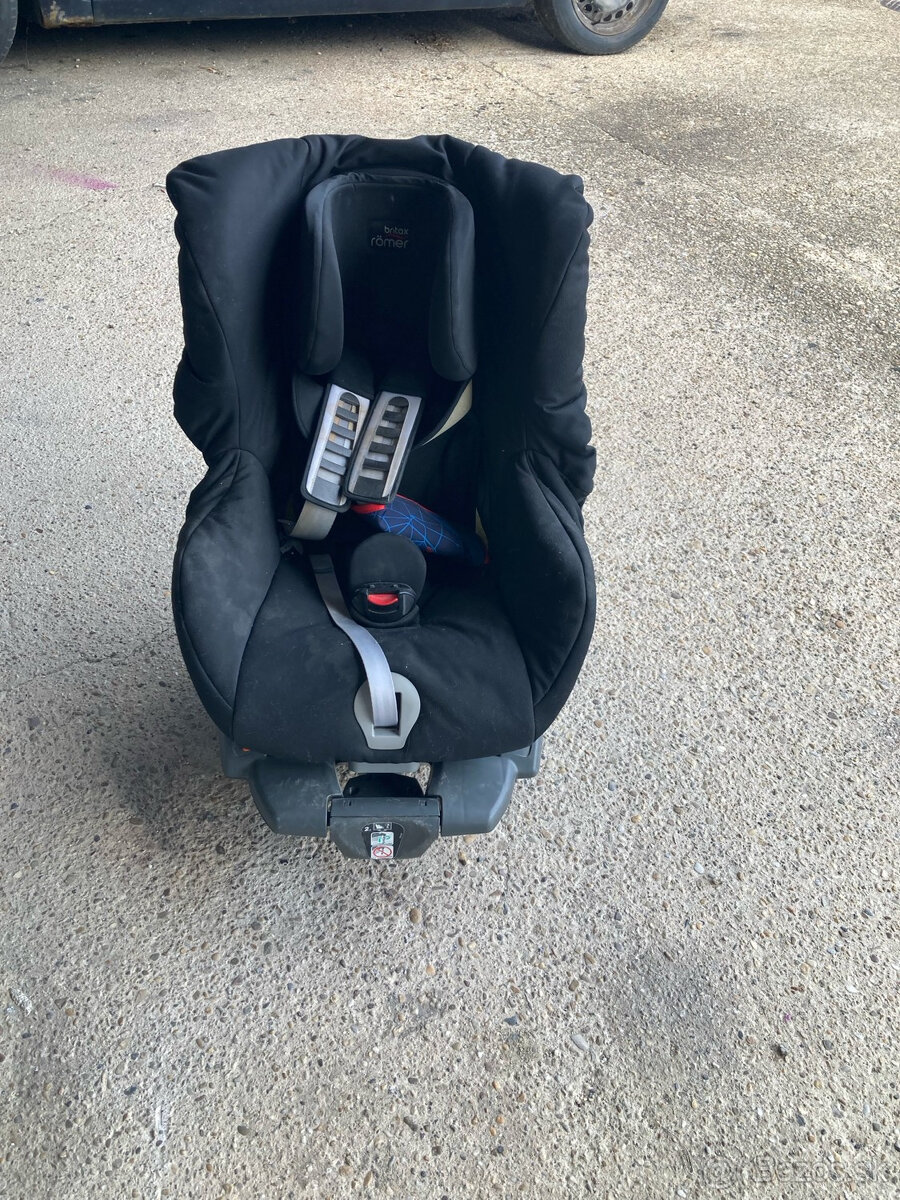 Autosedačka Römer Safefix Plus