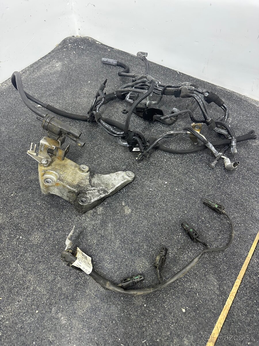 Mix dielov Mercedes w212 E250