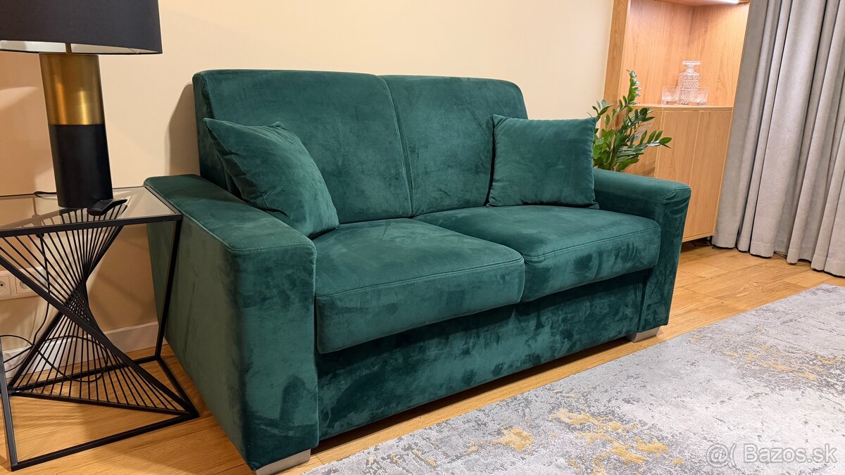Gauč / Sedačka - na predaj