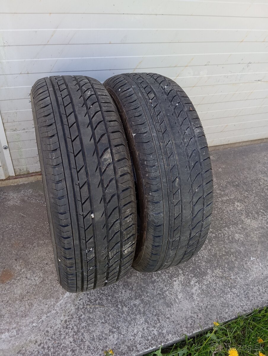 195/60 R15
