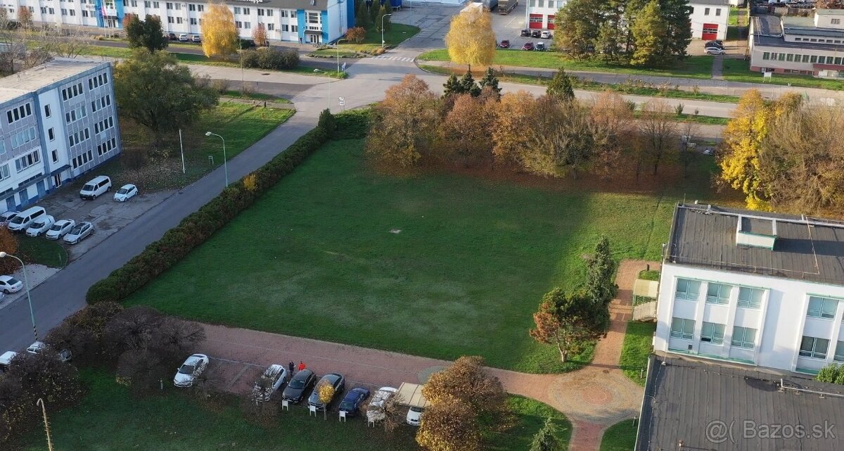 V Štúrove na predaj investičný pozemok