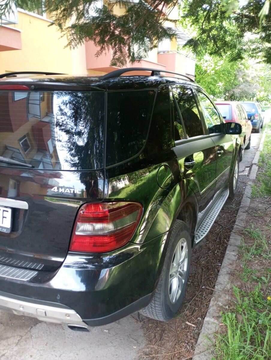 Mercedes-Benz ML 320 W164