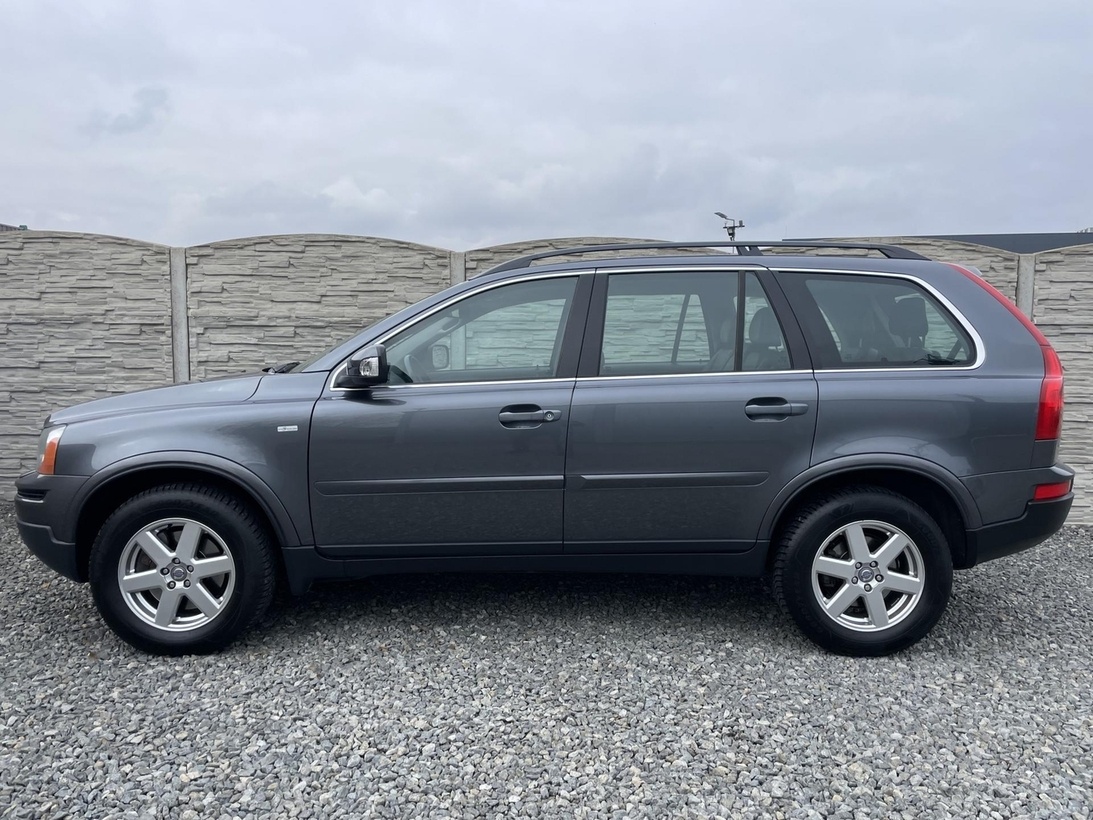 Volvo XC90 2.4D5 4x4 185PS MAN FL 7M TOP