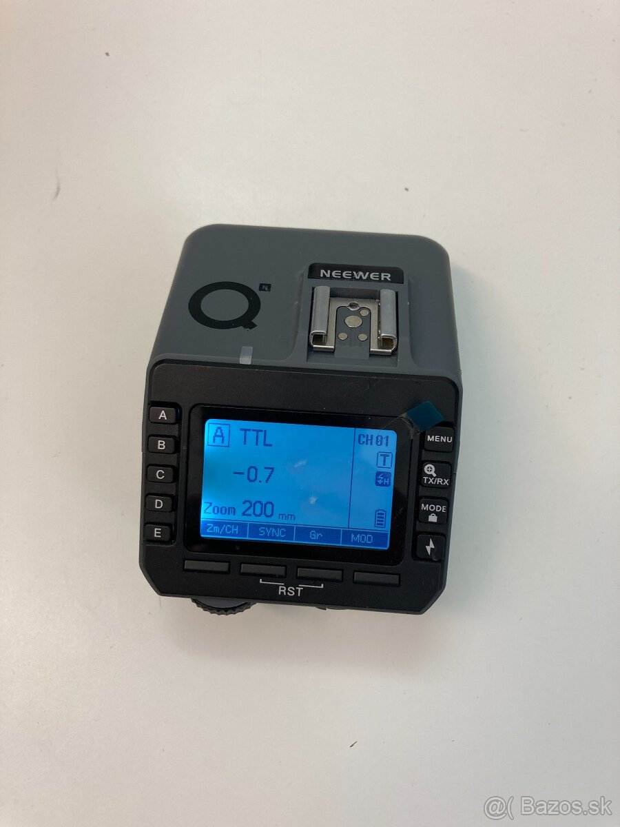 Neewer Q-C TTL 2.4G Wireless Flash Trigger pre Nikon