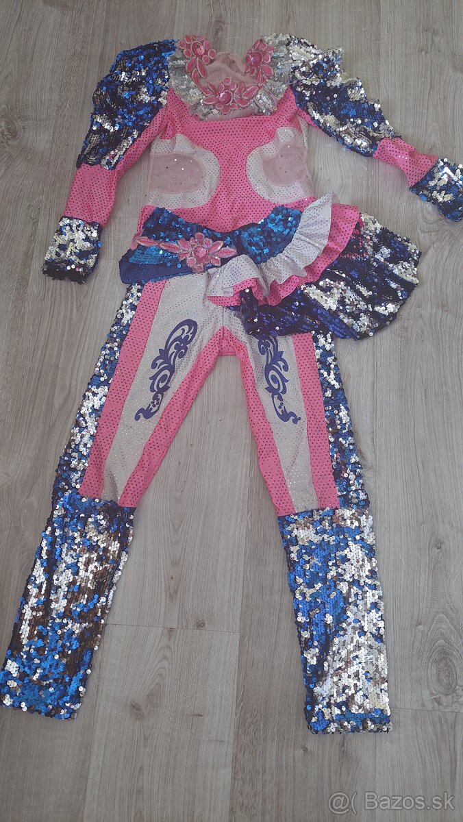 Predám kostým na disco dance pre dievča