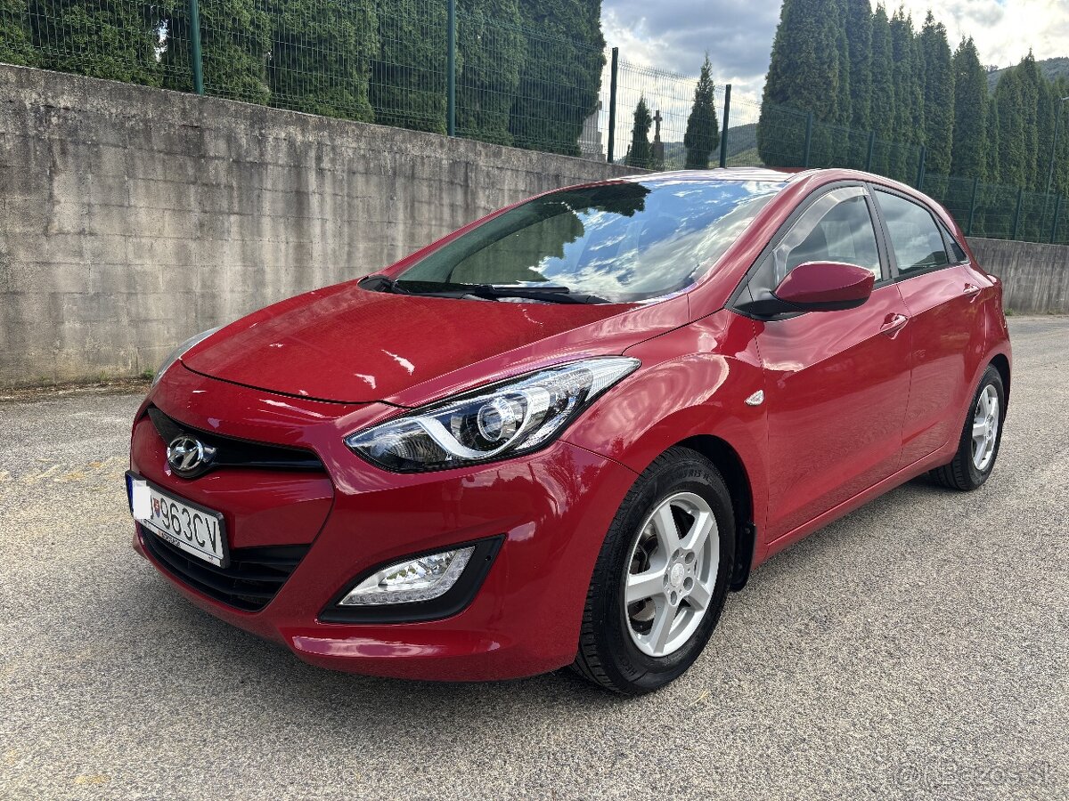 Hyundai I30 1.4 MPI, 1.Majiteľ, REZERVOVANÉ