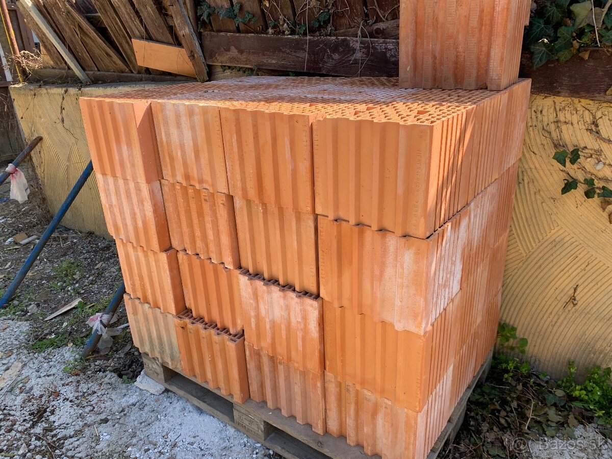 Tehly porotherm 30cm