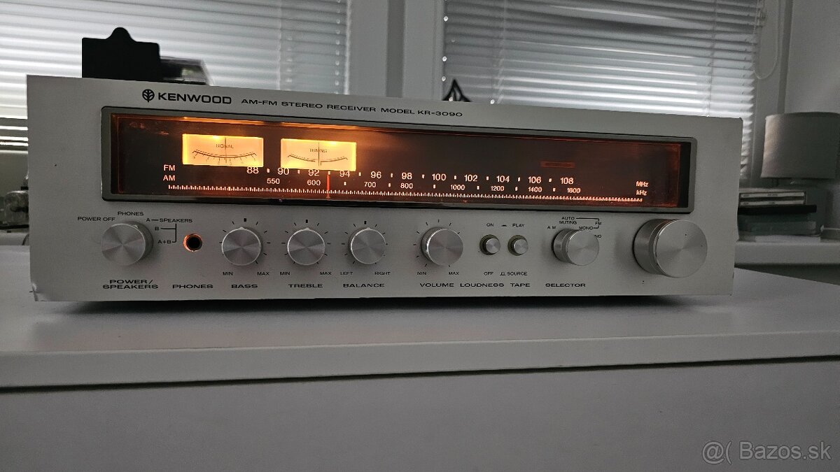 Kenwood KR-3090 vintage receiver
