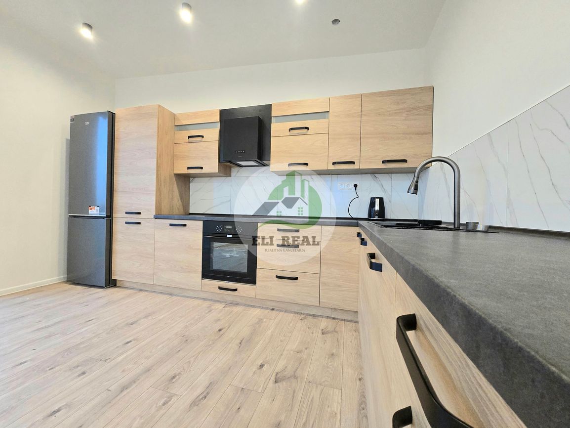 Na predaj moderná 4-izbová novostavba rodinného domu, Svinia