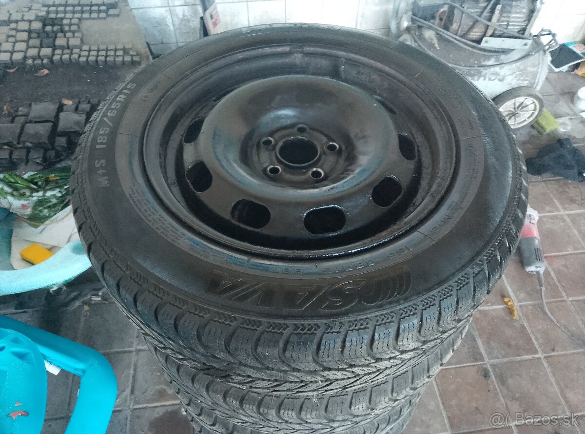 Predám Zimnú Sadu Na plechové disky 5x100 R15