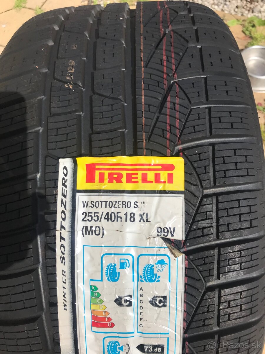 255/40r18 Pirelli zimné 1x